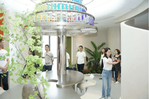 培養(yǎng)將帥之才奔赴致勝之道丨卡百利藝術(shù)涂料2023第四期總裁研修班圓滿結(jié)業(yè)！