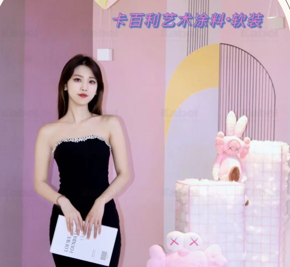 達(dá)人探店丨帥哥美女云集的拍照打卡點(diǎn)，居然是一家藝術(shù)涂料軟裝館！